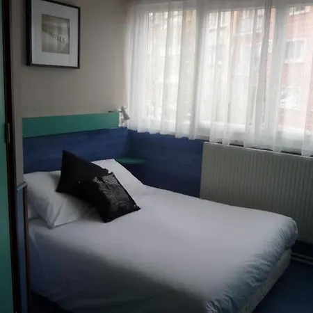 De La Plage Hotel 2*